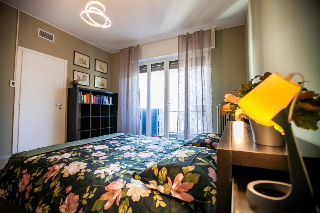 Chic And Freak Atelier Apartman Como Kültér fotó